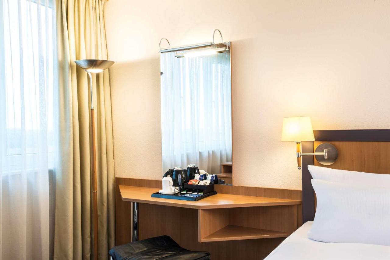 Hotel Nh Frankfurt Moerfelden Conference Center Zewnętrze zdjęcie
