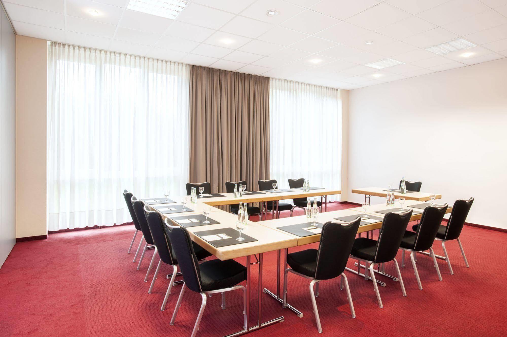 Hotel Nh Frankfurt Moerfelden Conference Center Zewnętrze zdjęcie