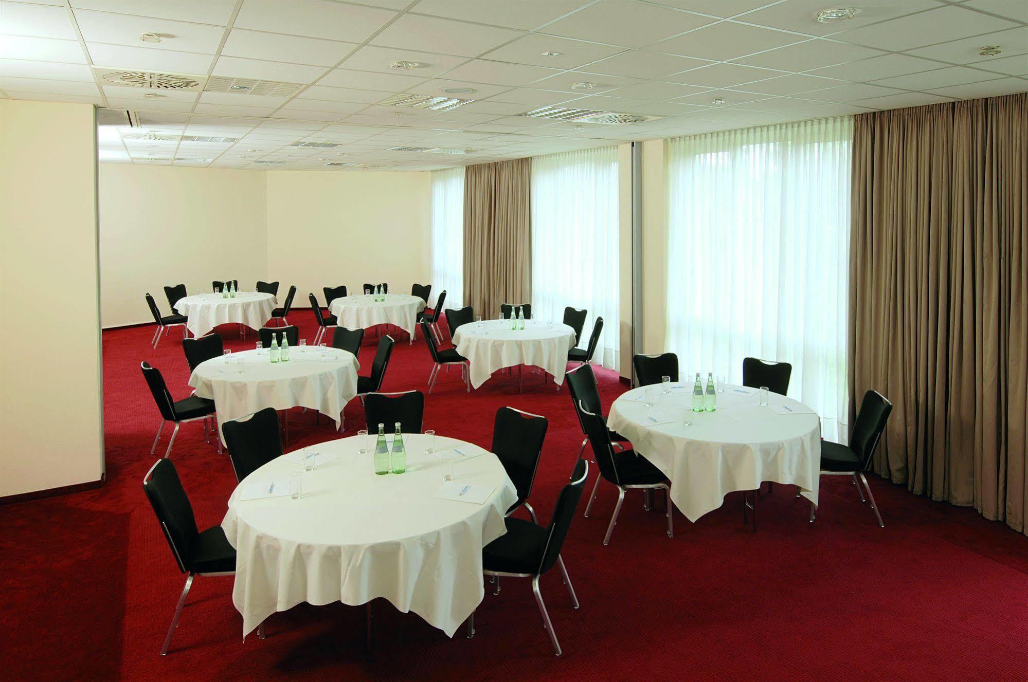 Hotel Nh Frankfurt Moerfelden Conference Center Zewnętrze zdjęcie