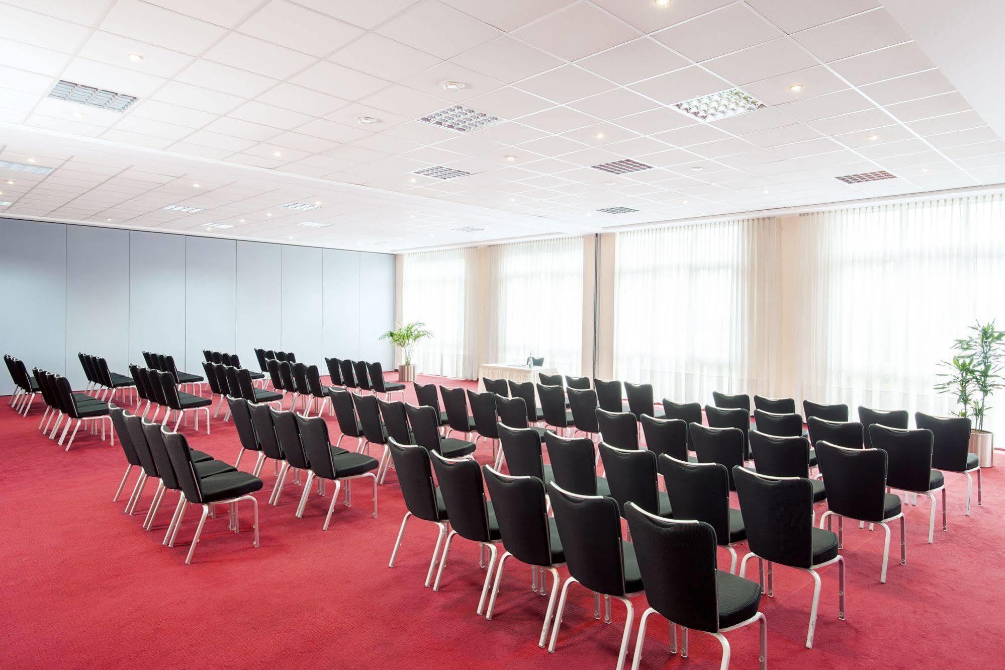 Hotel Nh Frankfurt Moerfelden Conference Center Zewnętrze zdjęcie